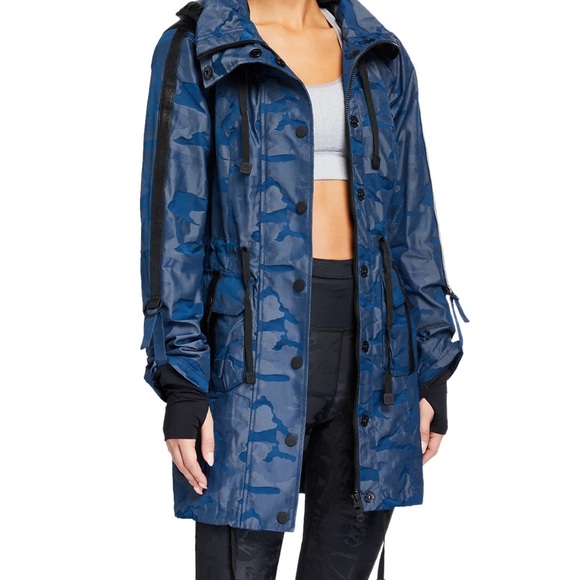 blanc noir Jackets & Blazers - Blanc Noir Blue Camo Anarok Jacket Women’s Medium